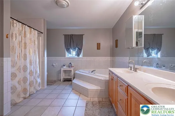 $589,900 | 2475 Spring Street, Coplay, PA 18037