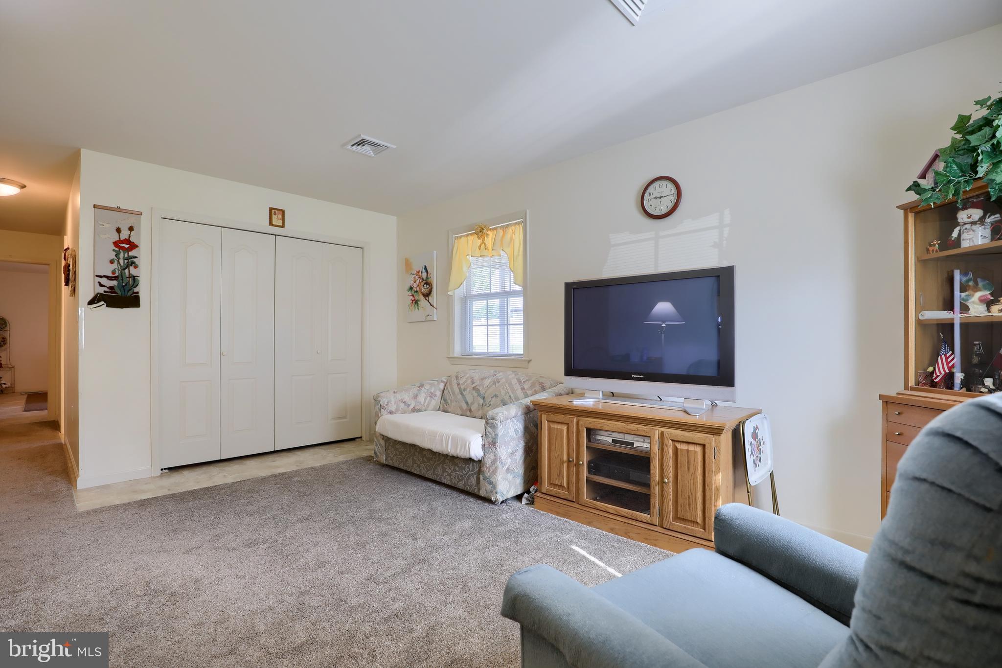 11 Hurst Boulevard Lititz, PA 17543 - Photo 31 of 37