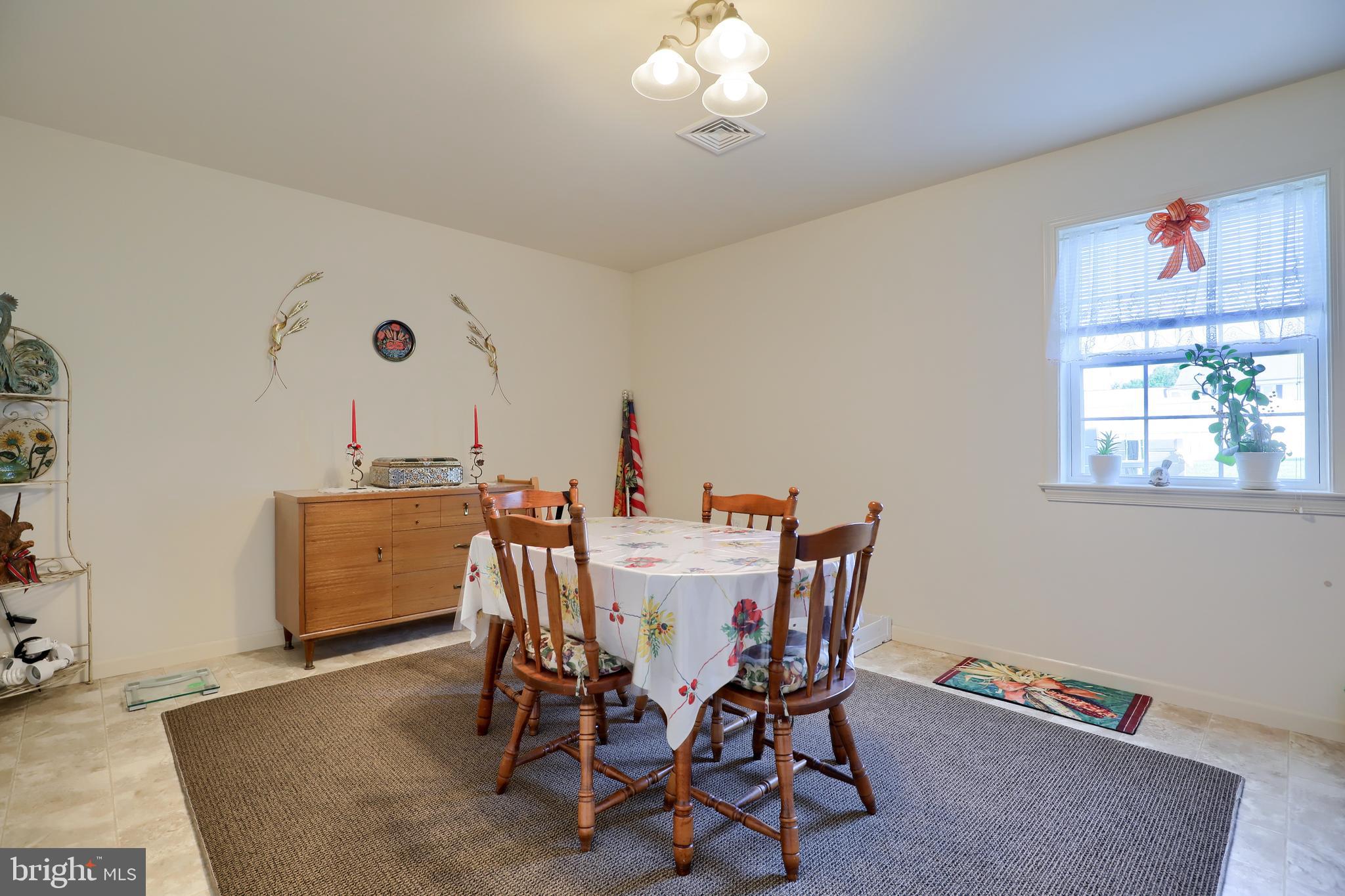 11 Hurst Boulevard Lititz, PA 17543 - Photo 34 of 37