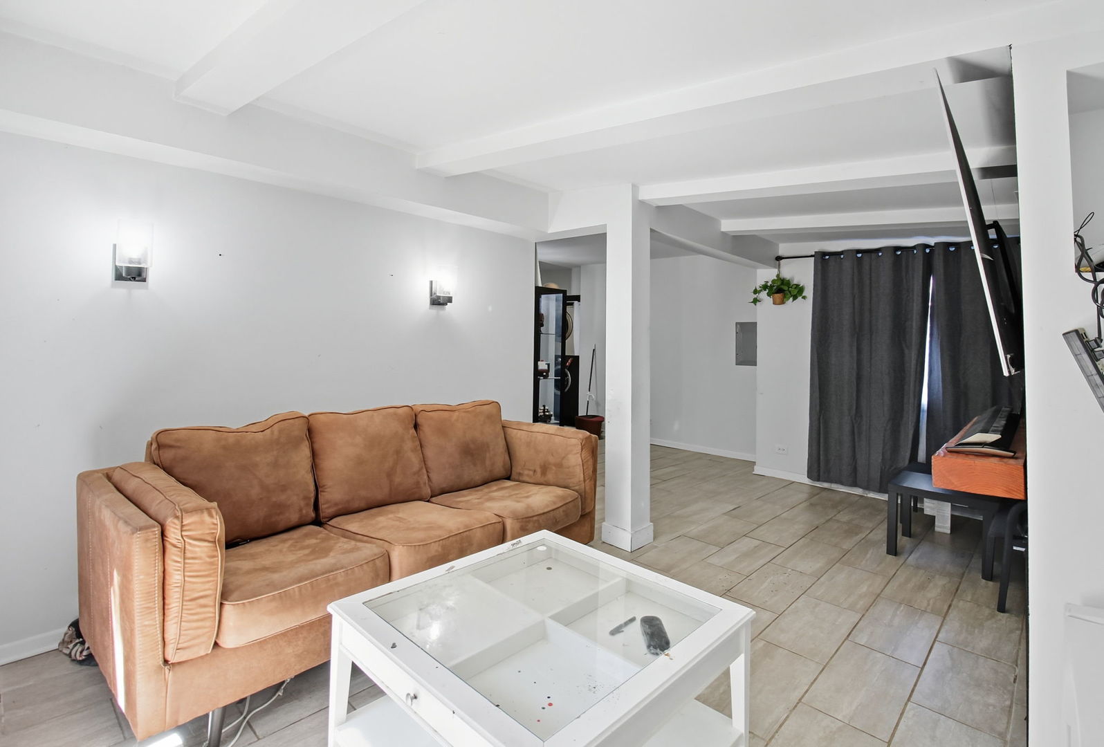 6611 West 83rd Street Burbank, IL 60459 - Photo 23 of 29 a living room with furniture and a rug