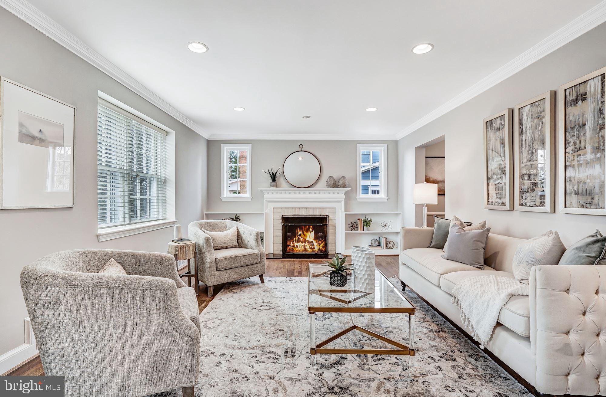 5919 Wilmett Road Bethesda, MD 20817 - Photo 5 of 27 Spacious and Bright