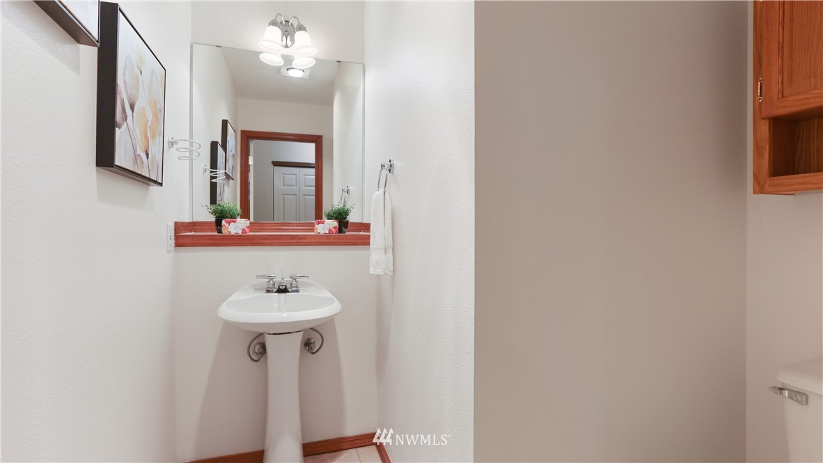 18800 20th Avenue Southeast Bothell, WA 98012 - Photo 10 of 30 Gallery Image 10