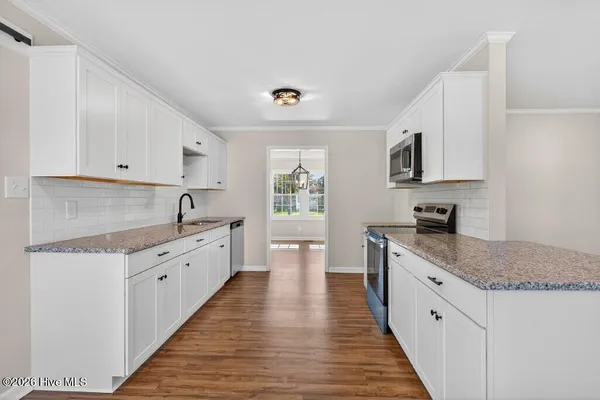 $329,000 | 3504 Taylor Street, New Bern, NC 28560