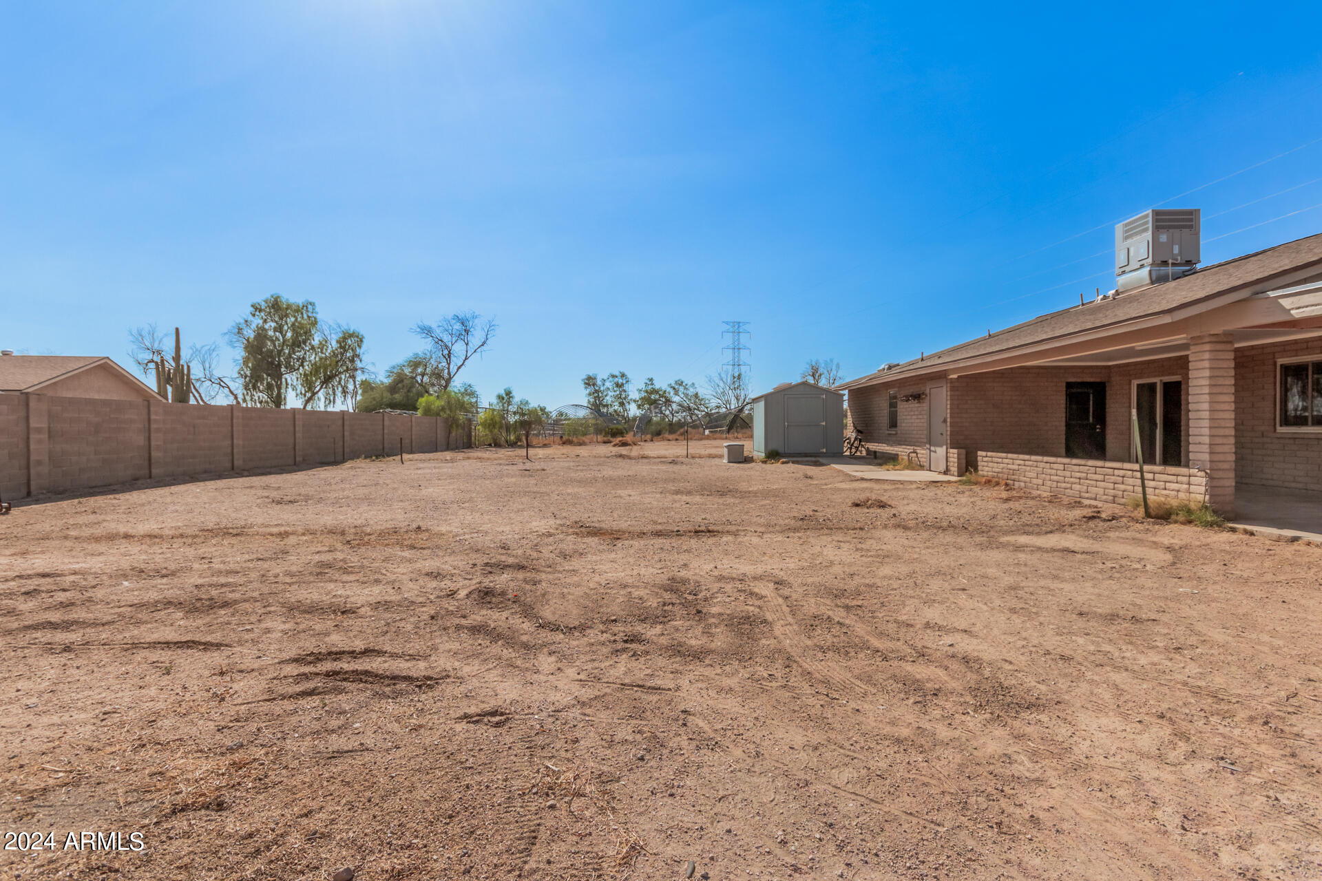 10337 East Brown Road Mesa, AZ 85207 - Photo 26 of 34 Backyard