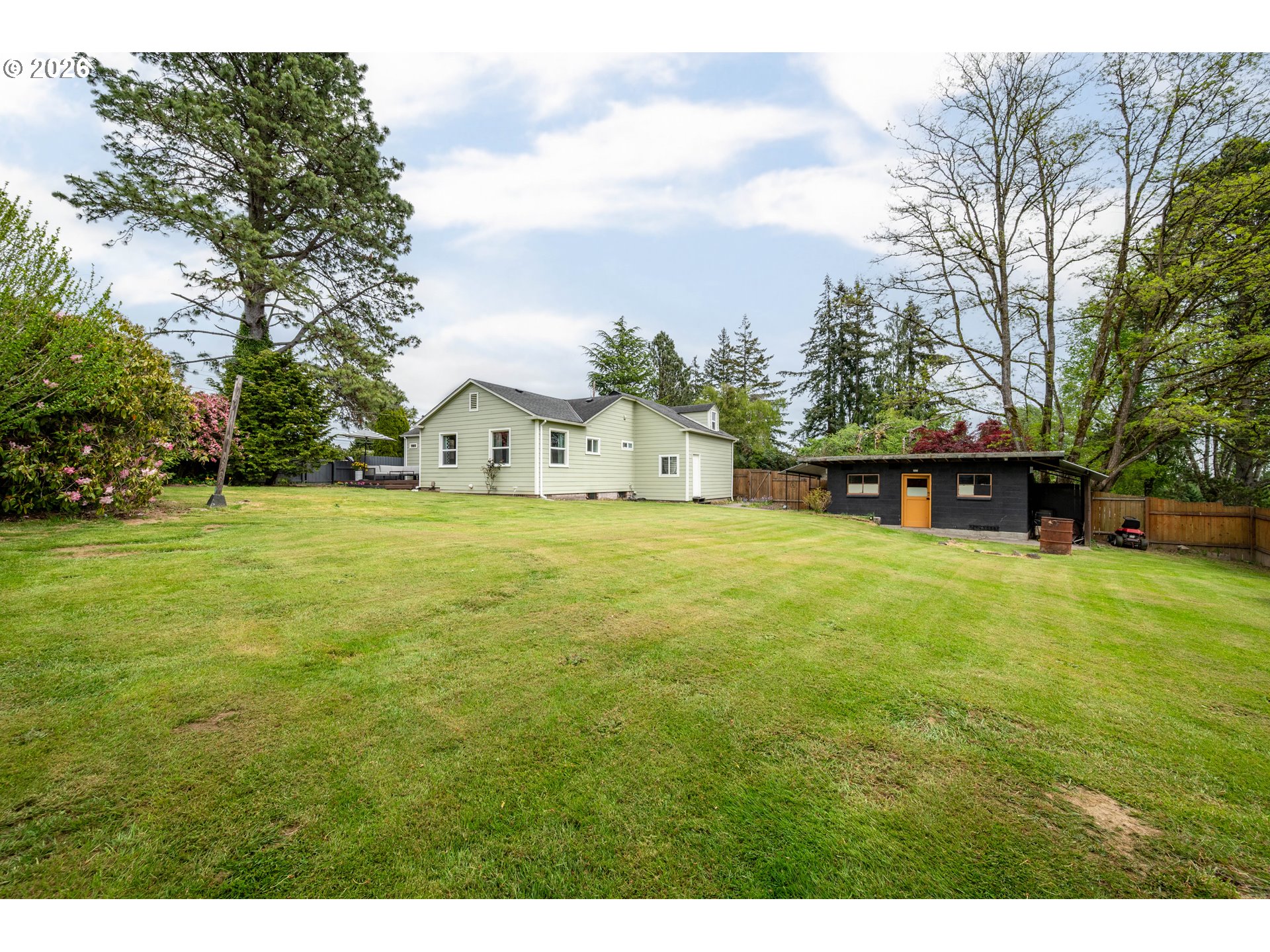 3403 Columbia Heights Road Longview, WA 98632 - Photo 24 of 32