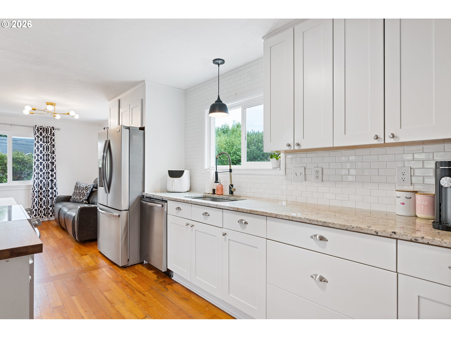 3403 Columbia Heights Road Longview, WA 98632 - Photo 10 of 32