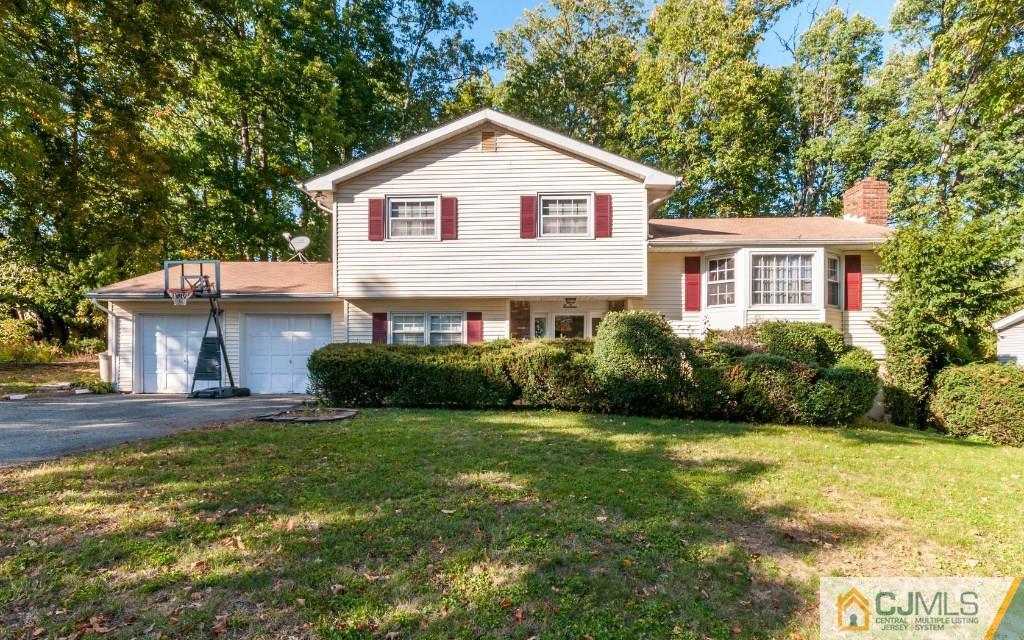 19 Clearview Road East Brunswick, NJ 08816 - Photo 1 of 23 Gallery Image 1