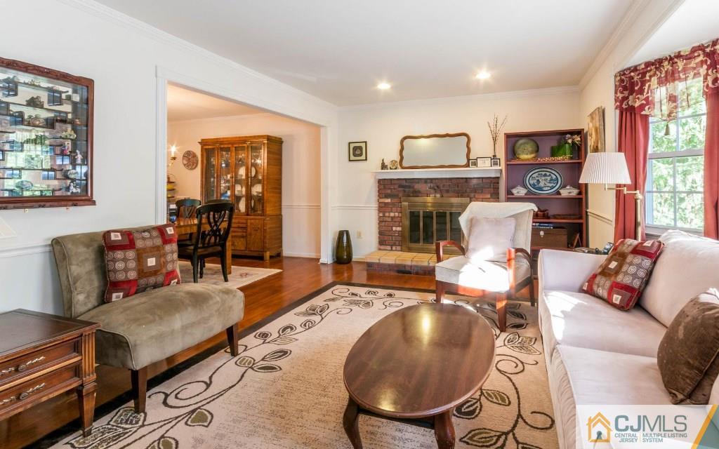 19 Clearview Road East Brunswick, NJ 08816 - Photo 6 of 23 Gallery Image 6