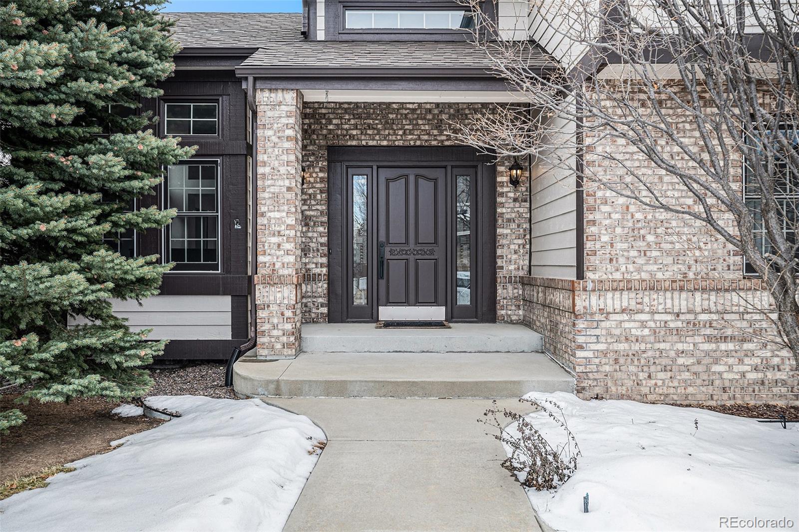 9810 Venneford Ranch Road Highlands Ranch, CO 80126 - Photo 2 of 34