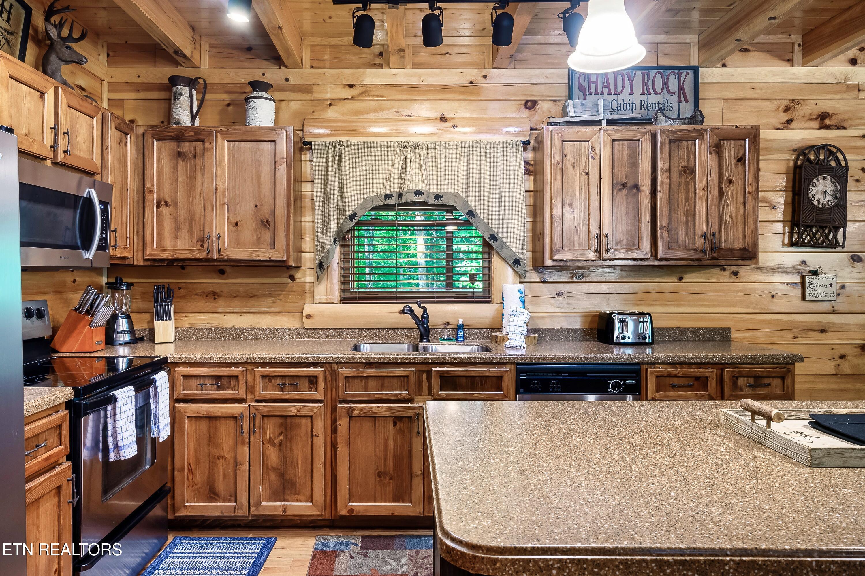 2339 Bogle Spring Loop Sevierville, TN 37862 - Photo 18 of 57 2339BS-21