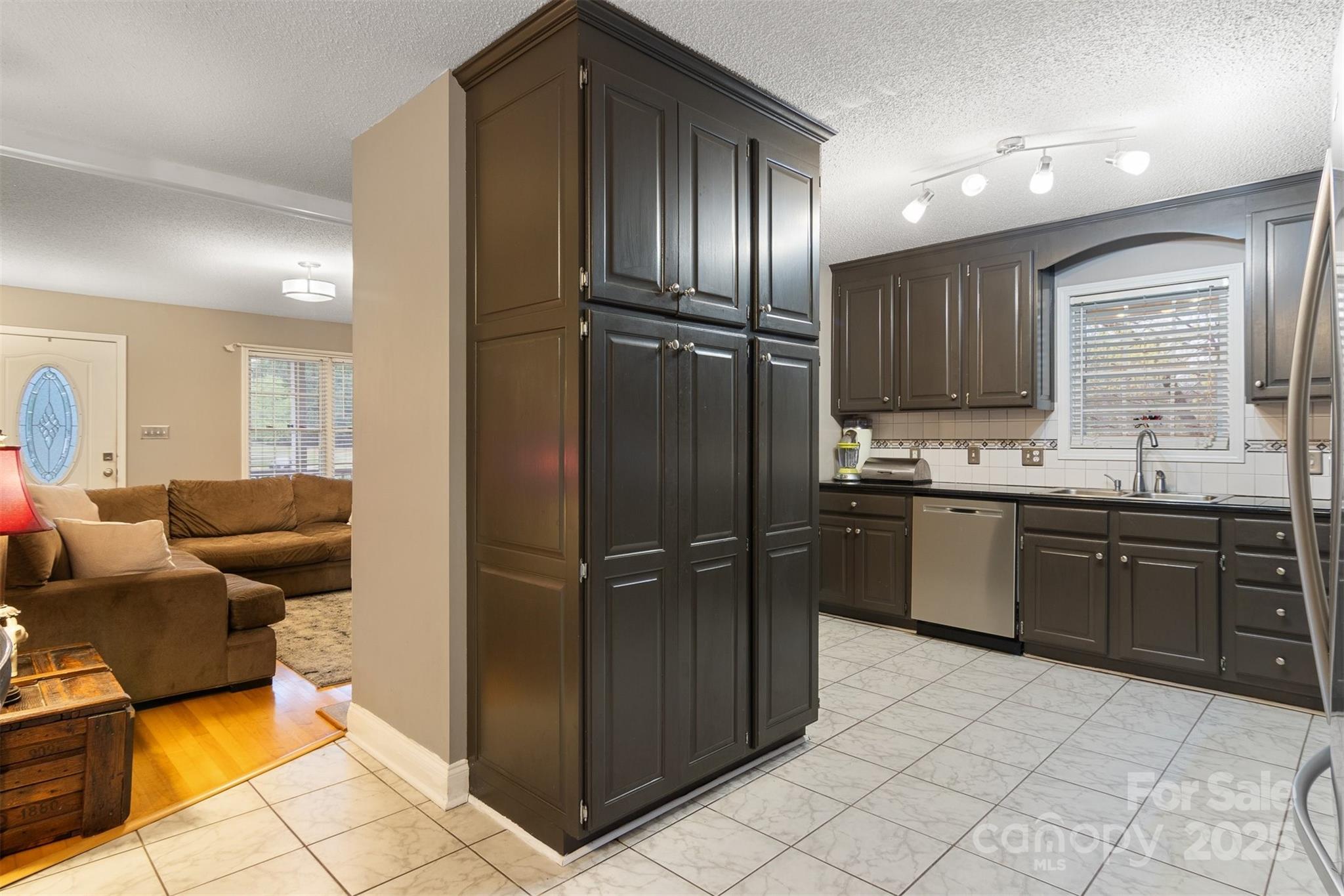 565 Robinhood Road Maiden, NC 28650 - Photo 11 of 41