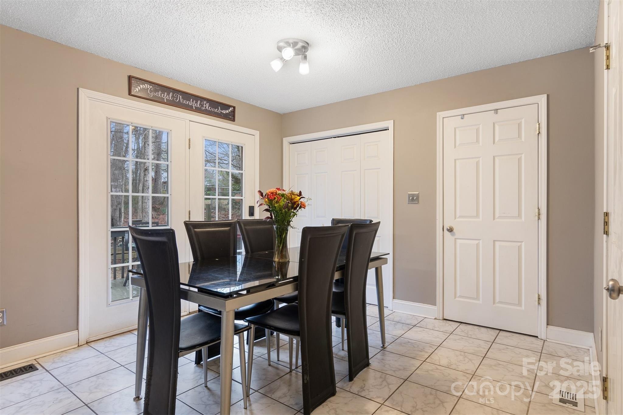 565 Robinhood Road Maiden, NC 28650 - Photo 14 of 41