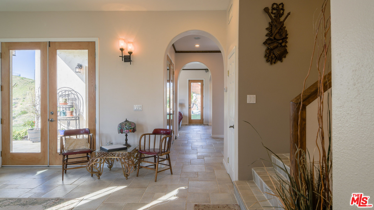 29565 Baringer Road Castaic, CA 91384 - Photo 13 of 40 Gallery Image 13