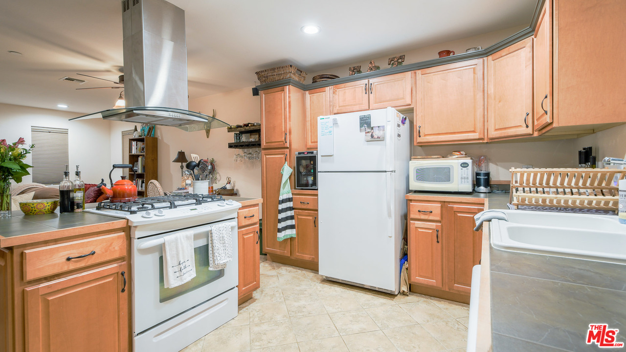 29565 Baringer Road Castaic, CA 91384 - Photo 34 of 40 Gallery Image 34