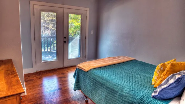 $1,500,000 | 6454 Highway 83, Leakey, TX 78873