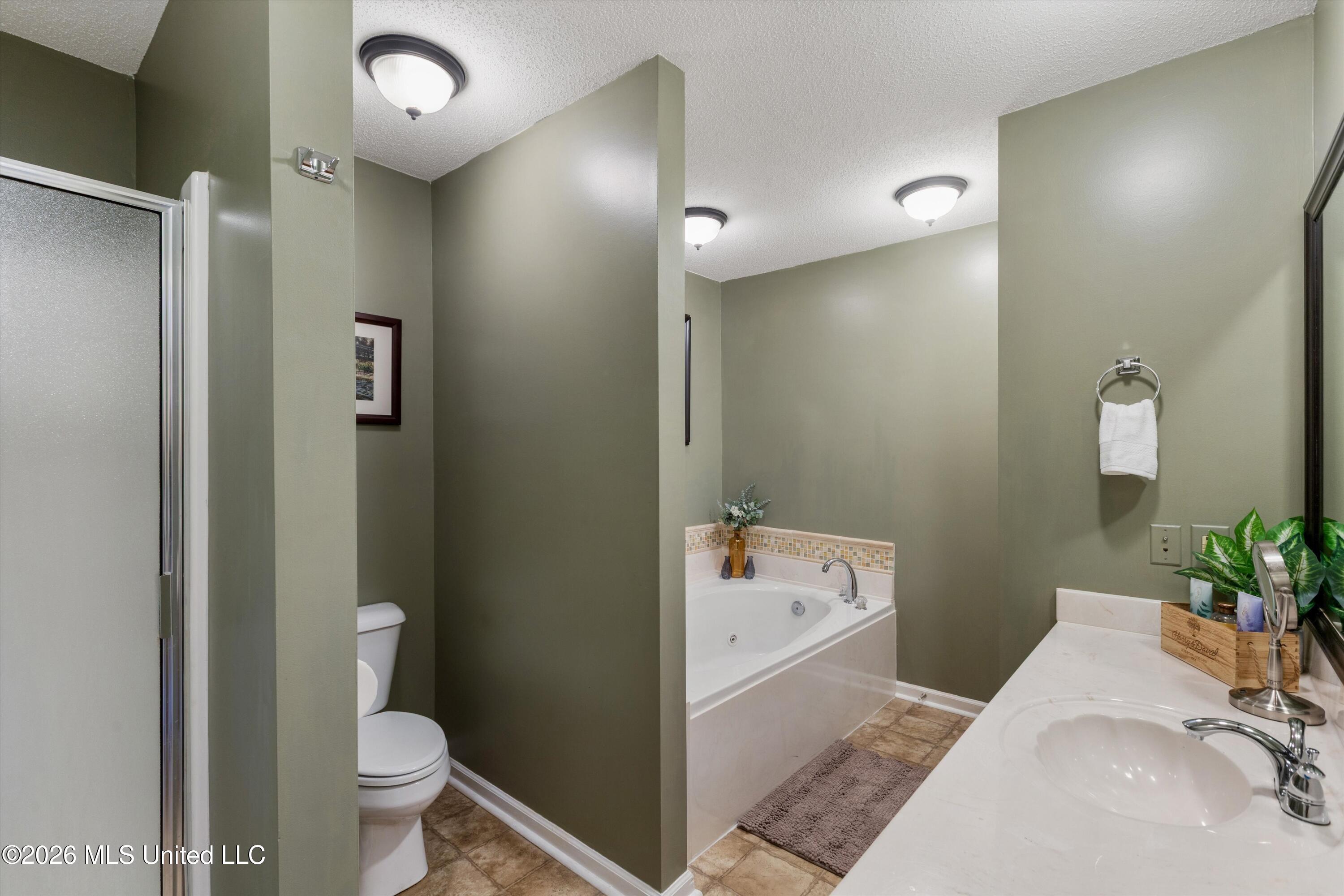 107 Humming Bird Lane Byhalia, MS 38611 - Photo 15 of 33 14-107 Hummingbird Ln 14