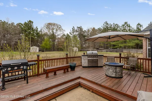 $330,000 | 107 Humming Bird Lane, Byhalia, MS 38611