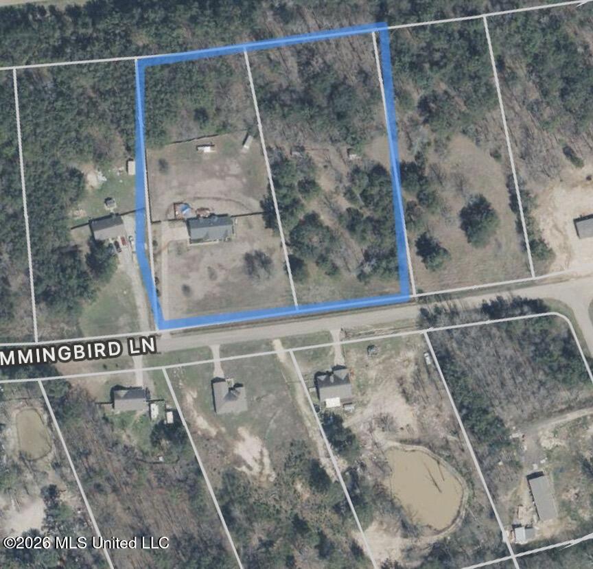 107 Humming Bird Lane Byhalia, MS 38611 - Photo 3 of 33 IMG_9279