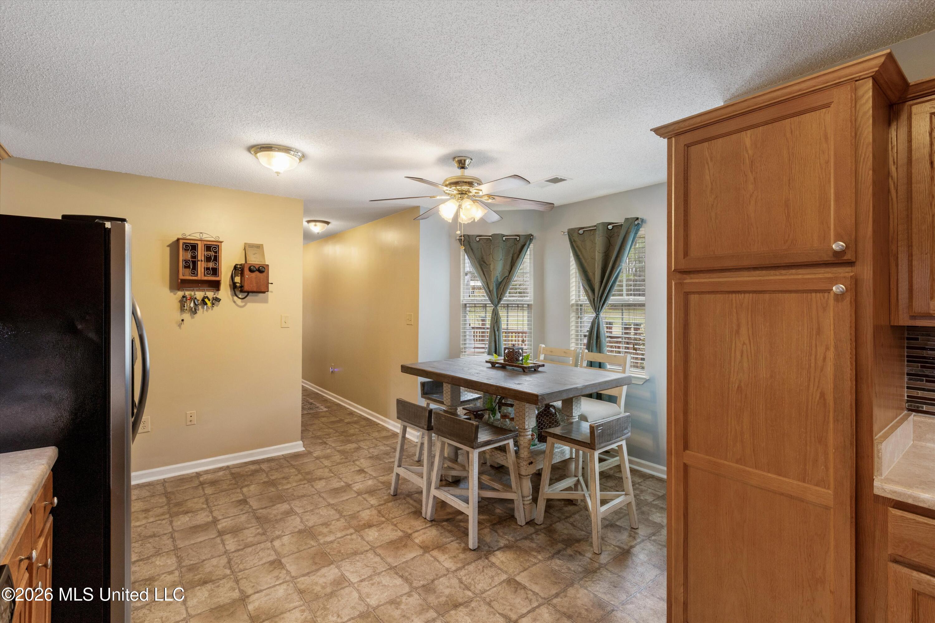 107 Humming Bird Lane Byhalia, MS 38611 - Photo 10 of 33 09-107 Hummingbird Ln 9