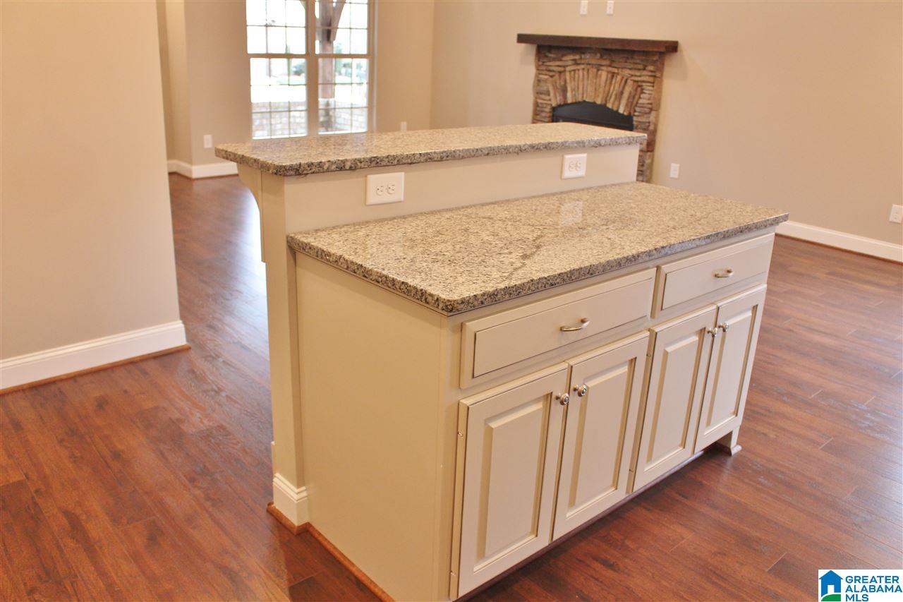 6805 Valley Lane Leeds, AL 35094 - Photo 4 of 10