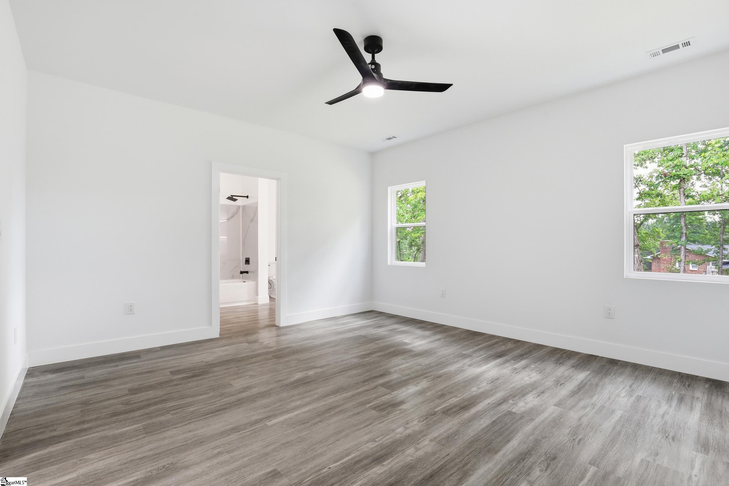 1081 Country Club Road Pickens, SC 29671 - Photo 11 of 26