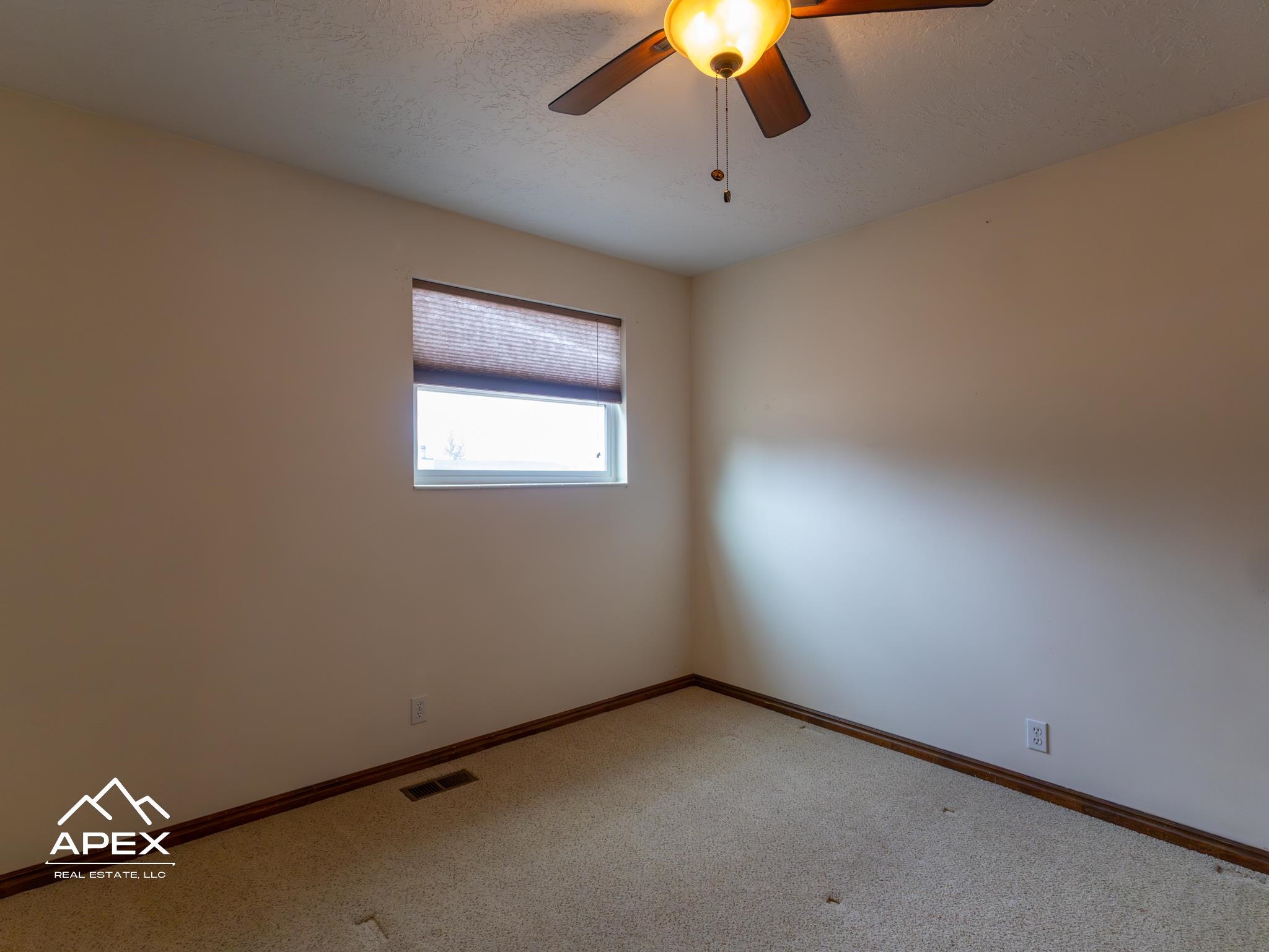 155 Spring Brook Drive Evanston, WY 82930 - Photo 19 of 34