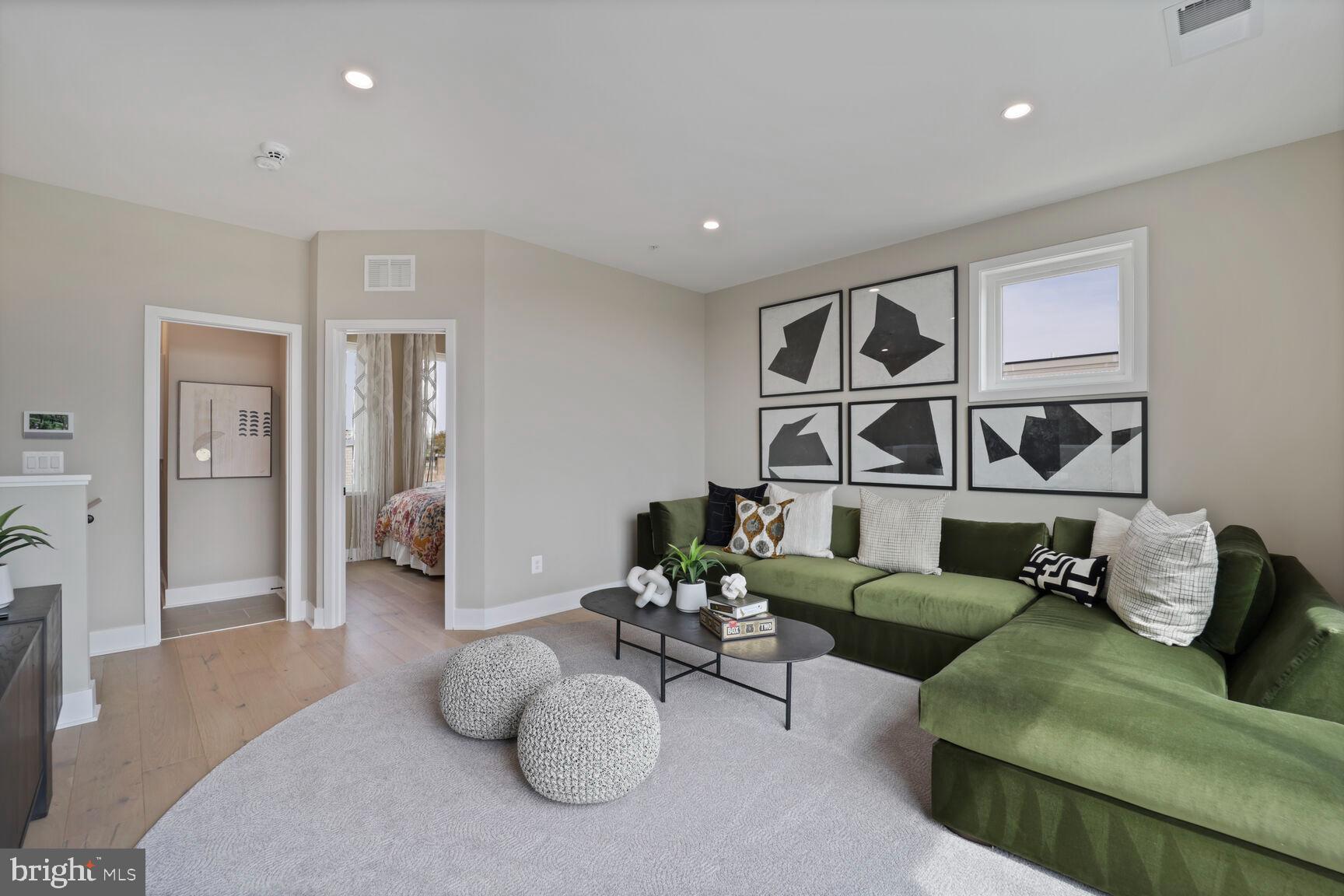 61 Lower Service Road Northwest, Unit 901 Washington, DC 20422 - Photo 6 of 22