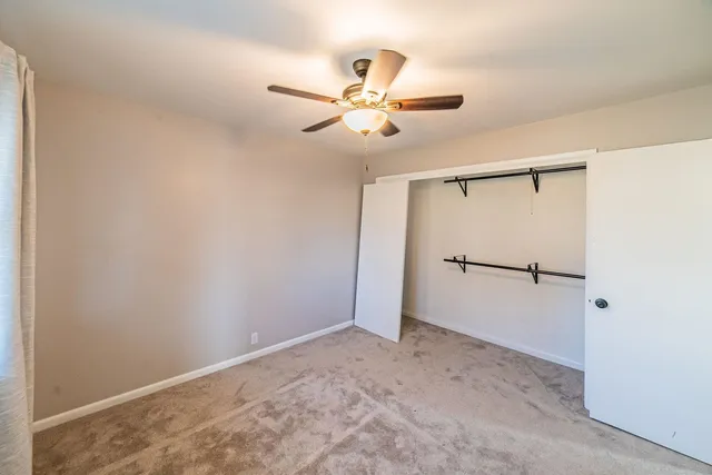 a view of a window in an empty room