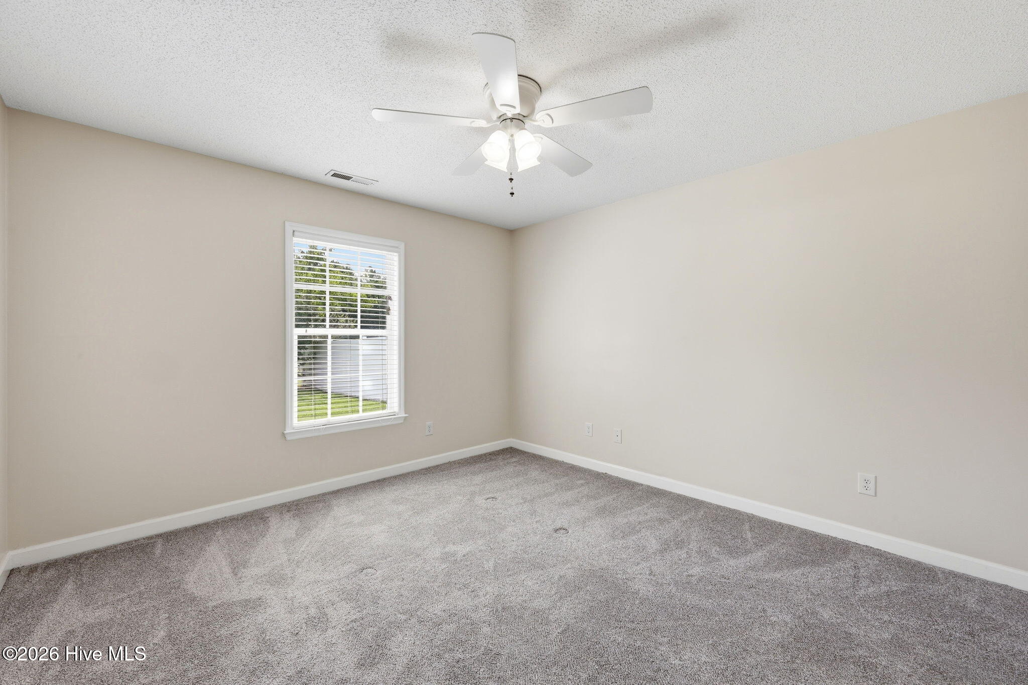 4100 Elizabeth Avenue New Bern, NC 28562 - Photo 31 of 43 13-web-or-mls-0C0A5808