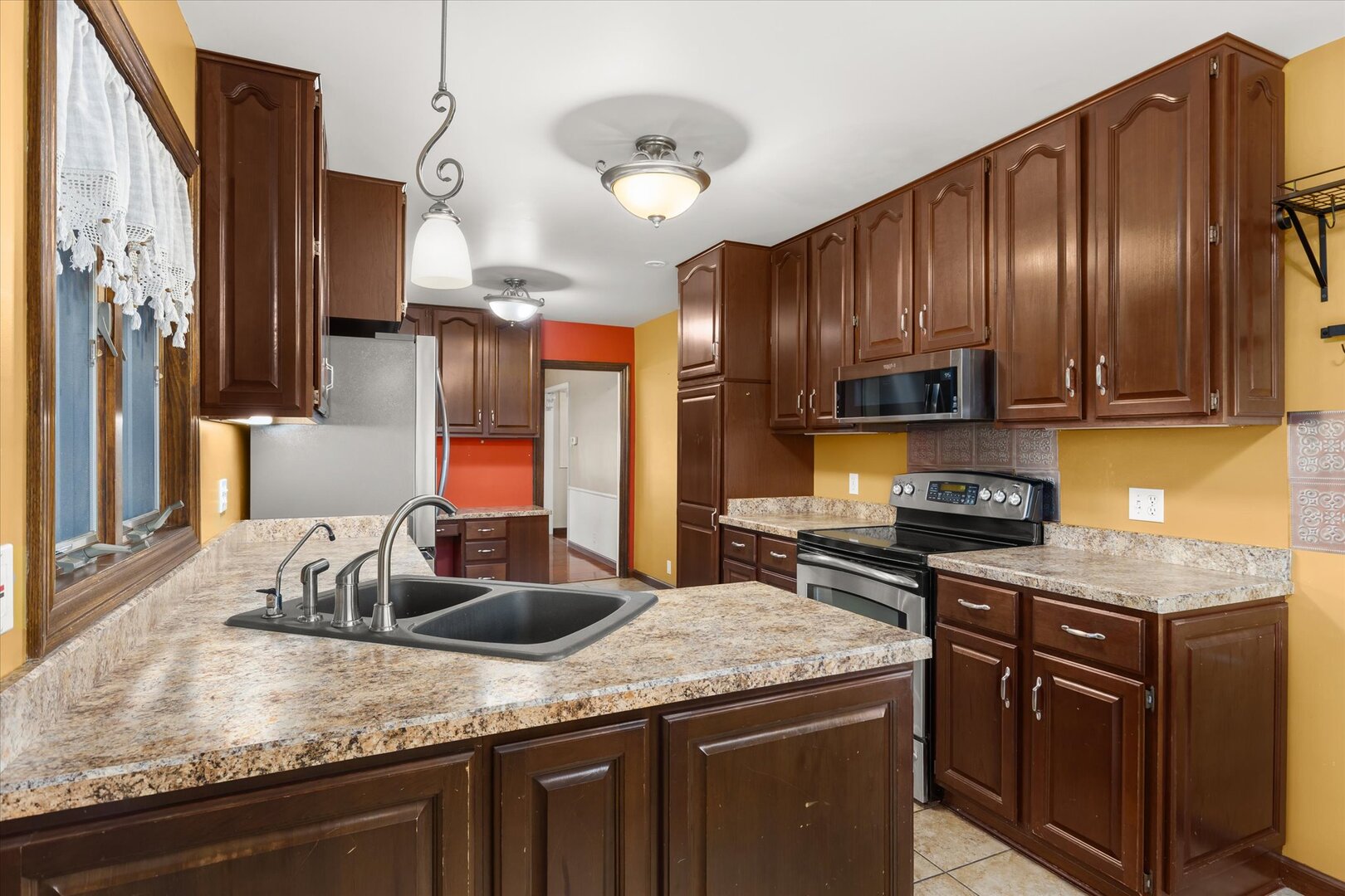1015 Lowden Road Streator, IL 61364 - Photo 12 of 48 Gallery Image 12