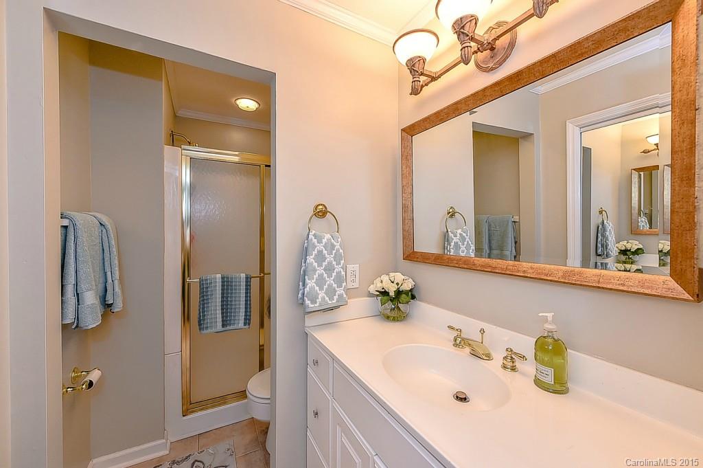 2235 Rexford Road, Unit B Charlotte, NC 28211 - Photo 17 of 23 Gallery Image 17