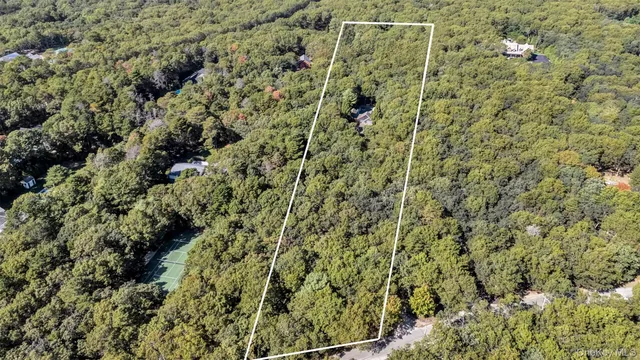 $3,425,000 | 86 NW Path, Sagaponack, NY 11962