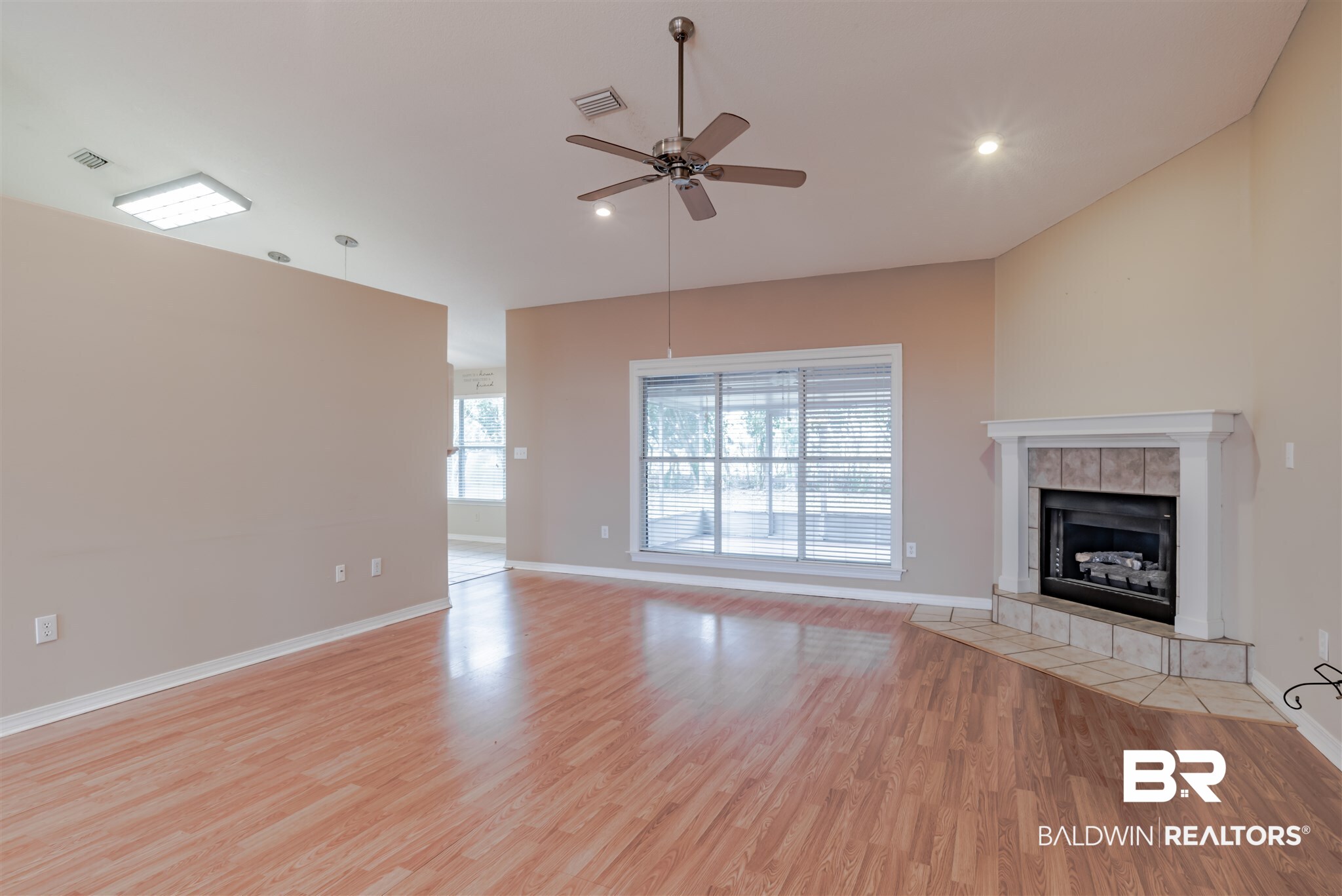 121 Meadow Run Loop Foley, AL 36535 - Photo 10 of 36