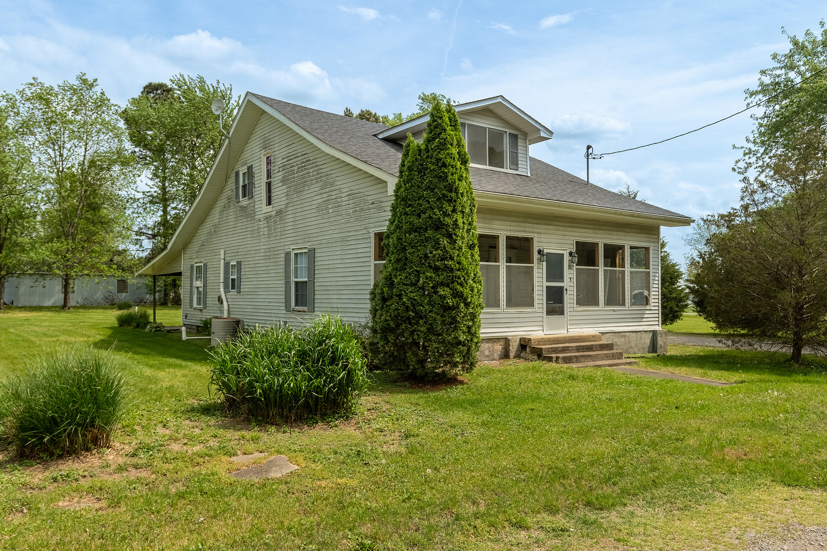 202 South Ervin Street Pittsburg, IL 62974 - Photo 42 of 42 a view of a house with a yard