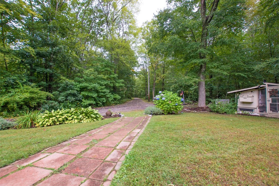 108 Howard Hill Road Foster, RI 02825 - Photo 6 of 40