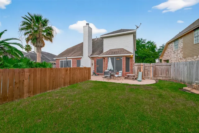 $319,000 | 8027 Aspen Drive, Baytown, TX 77523