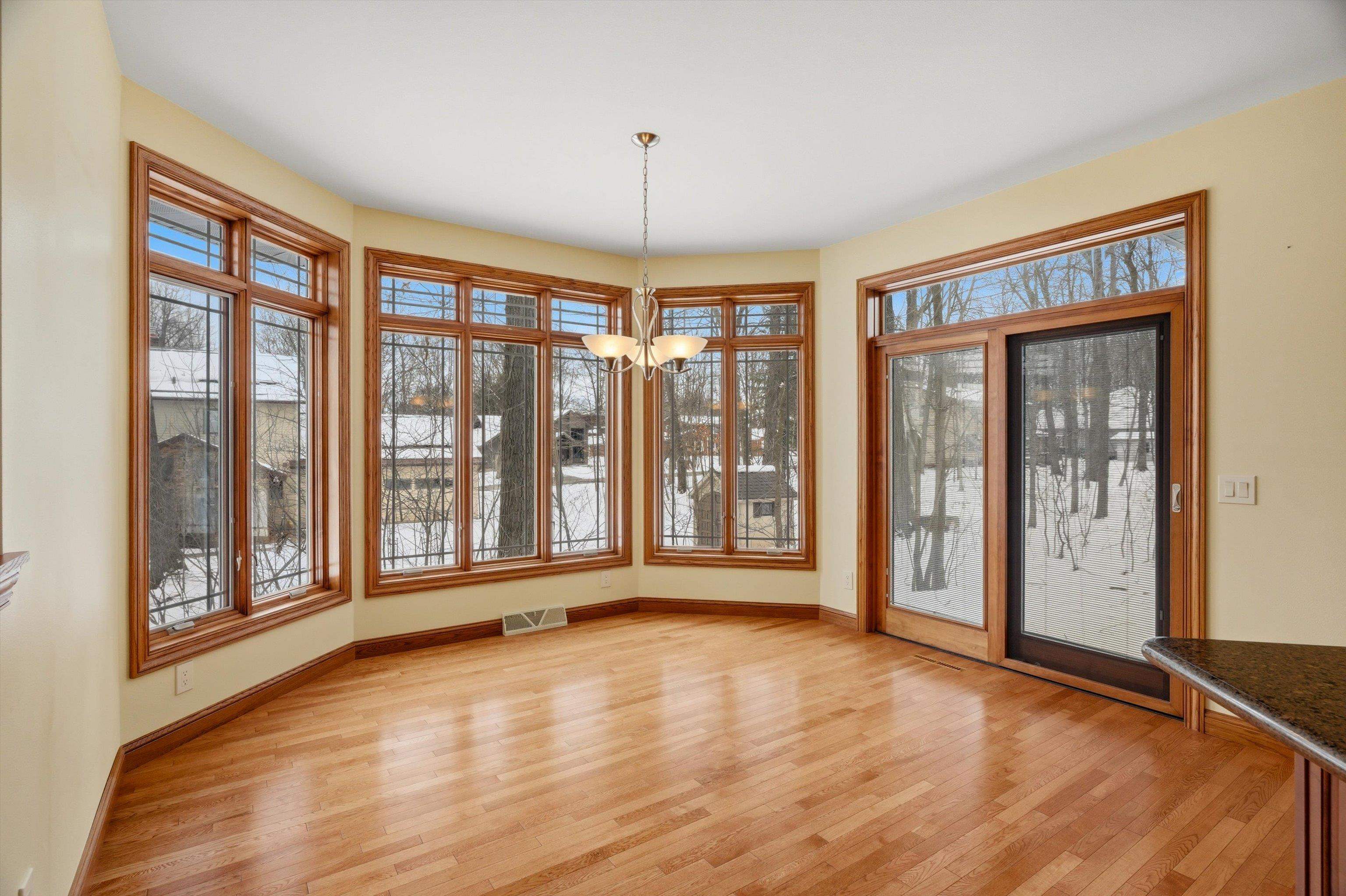 1137 Ridge Road Marshfield, WI 54449 - Photo 18 of 48