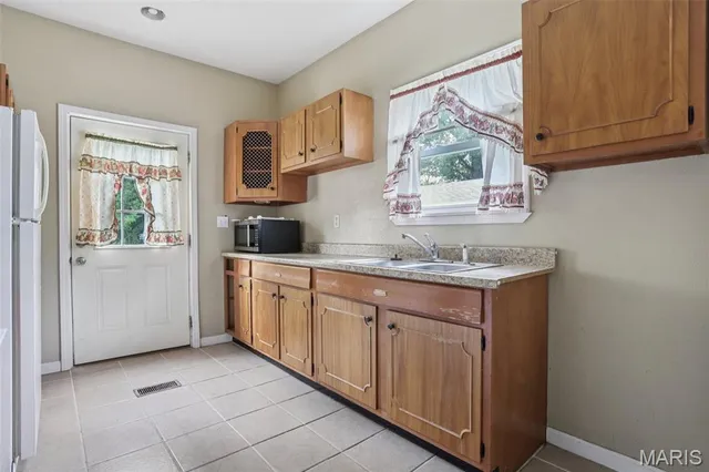 $50,000 | 308 East Benton Street, Mount Olive, IL 62069