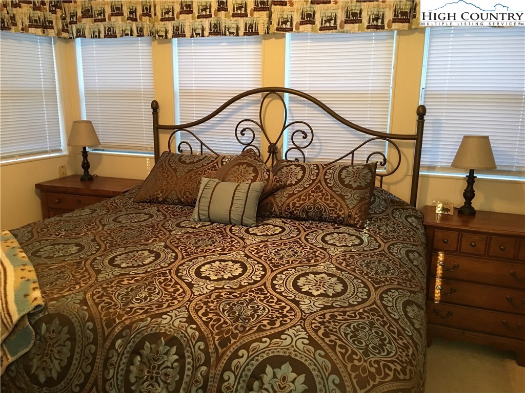 355 Windridge Road Newland, NC 28657 - Photo 18 of 33 Gallery Image 18