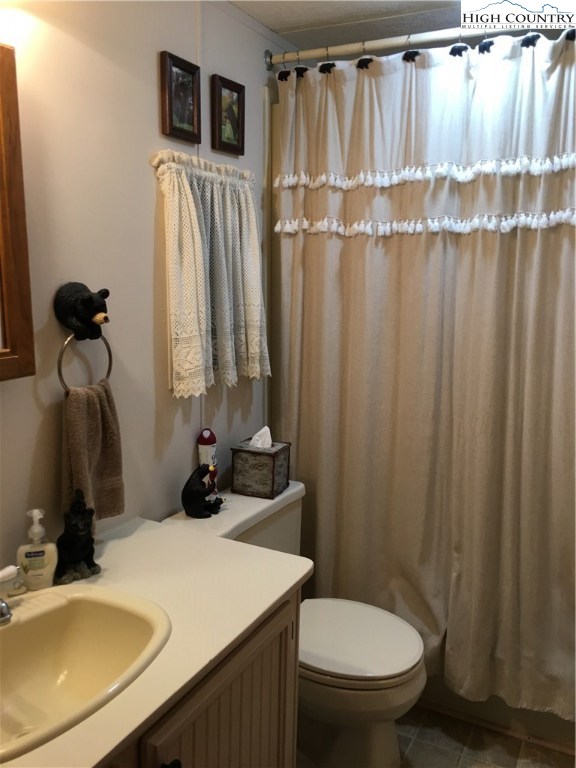 355 Windridge Road Newland, NC 28657 - Photo 21 of 33 Gallery Image 21