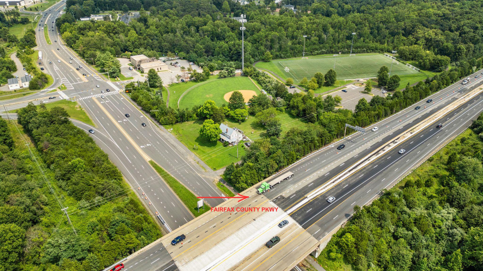 12115 Braddock Road Fairfax, VA 22030 - Photo 8 of 16 View of Fairfax County Parkway proximity.