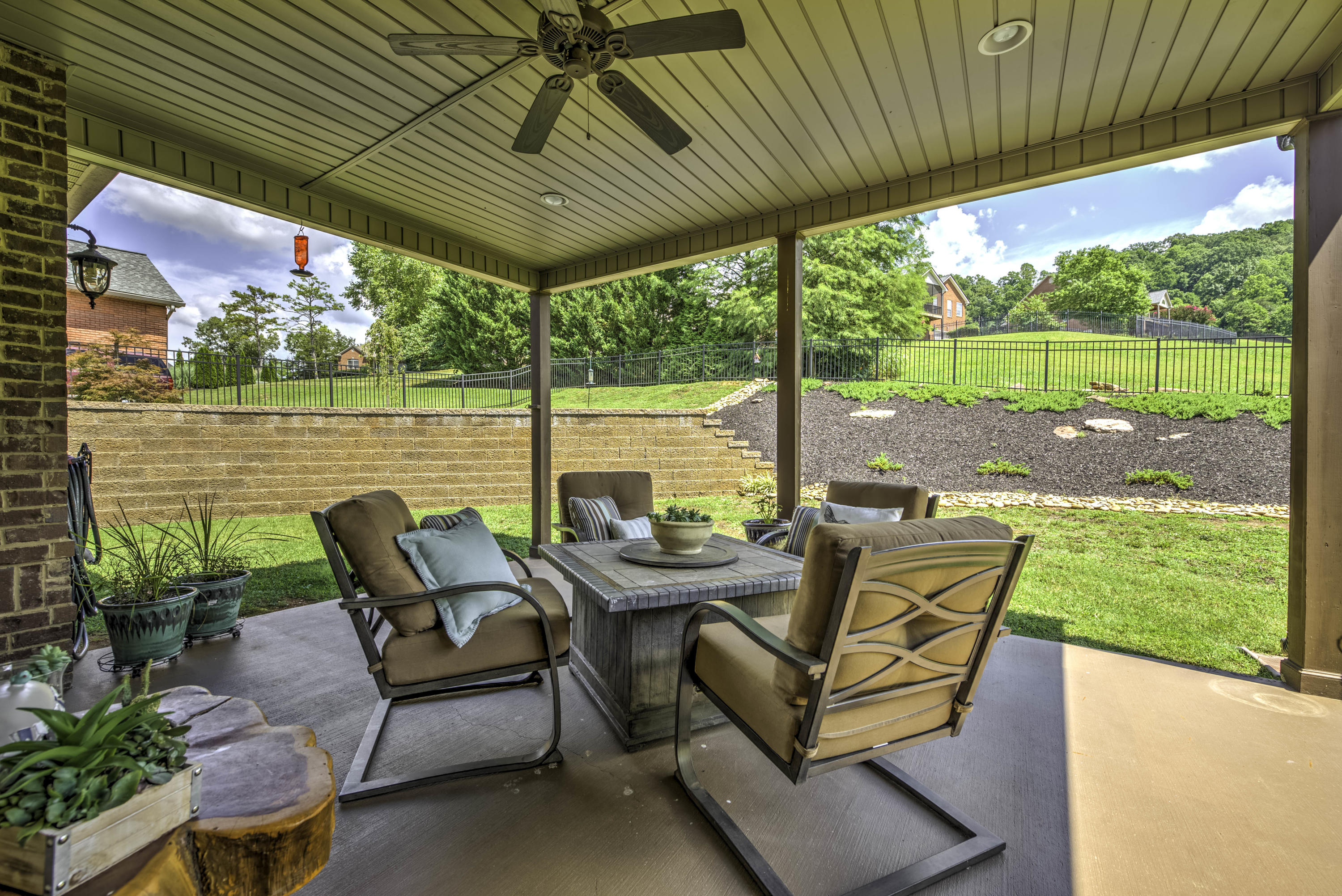 4324 Meredith Road Knoxville, TN 37921 - Photo 26 of 28 Covered Back Porch