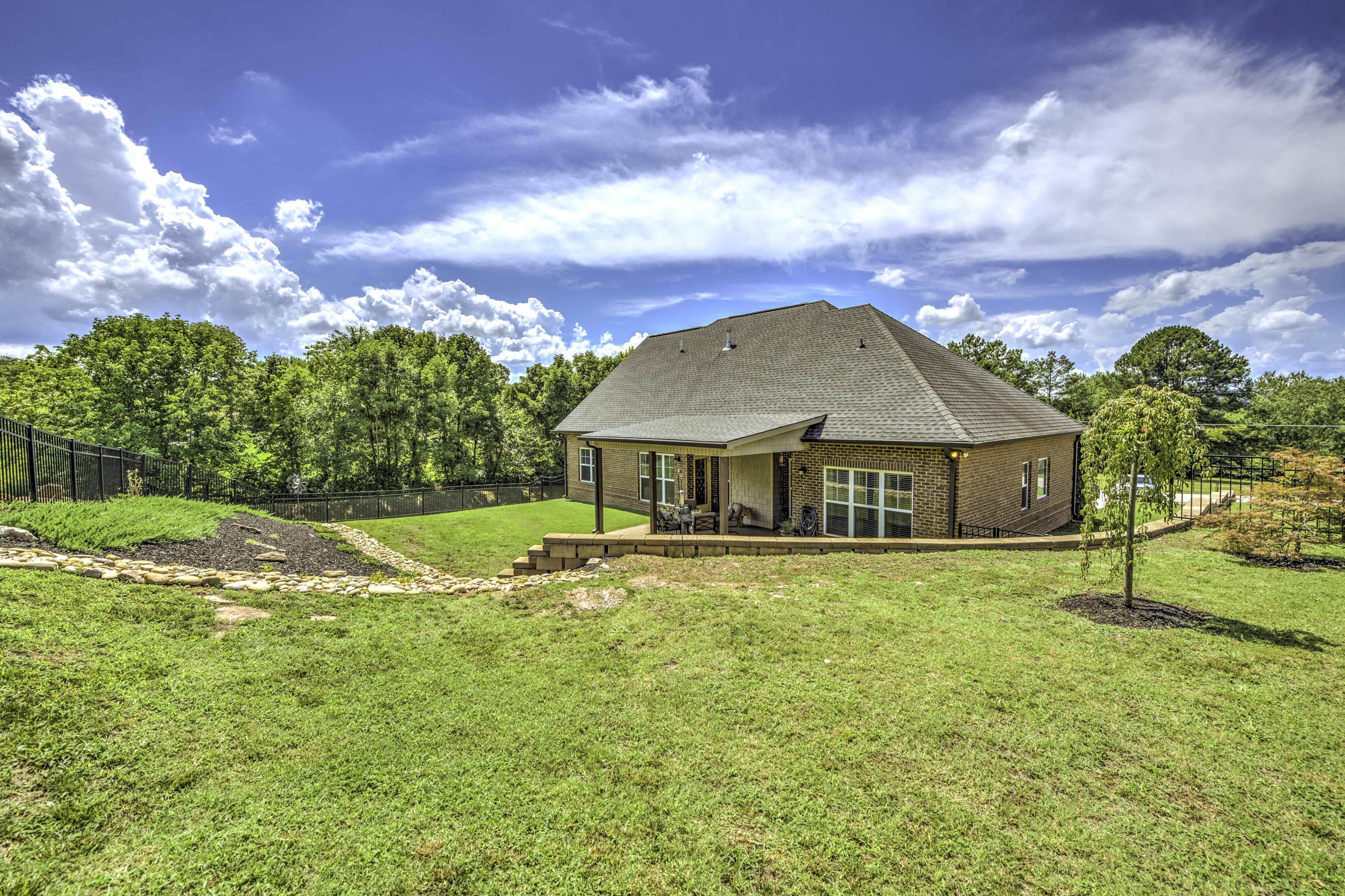 4324 Meredith Road Knoxville, TN 37921 - Photo 28 of 28 Large Backyard