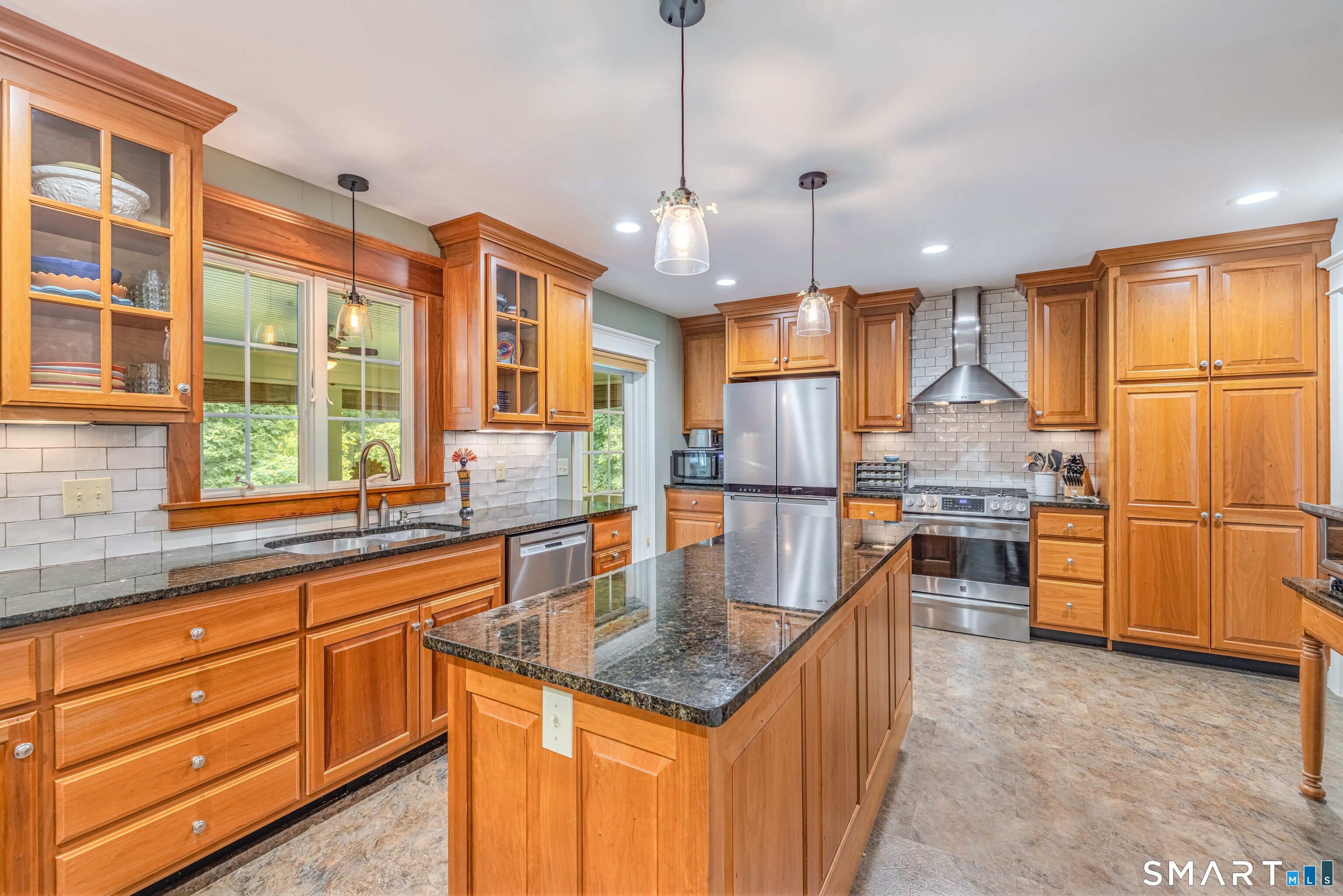 163 Highland Road Mansfield, CT 06250 - Photo 6 of 40