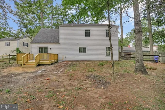 a view of backyard of house