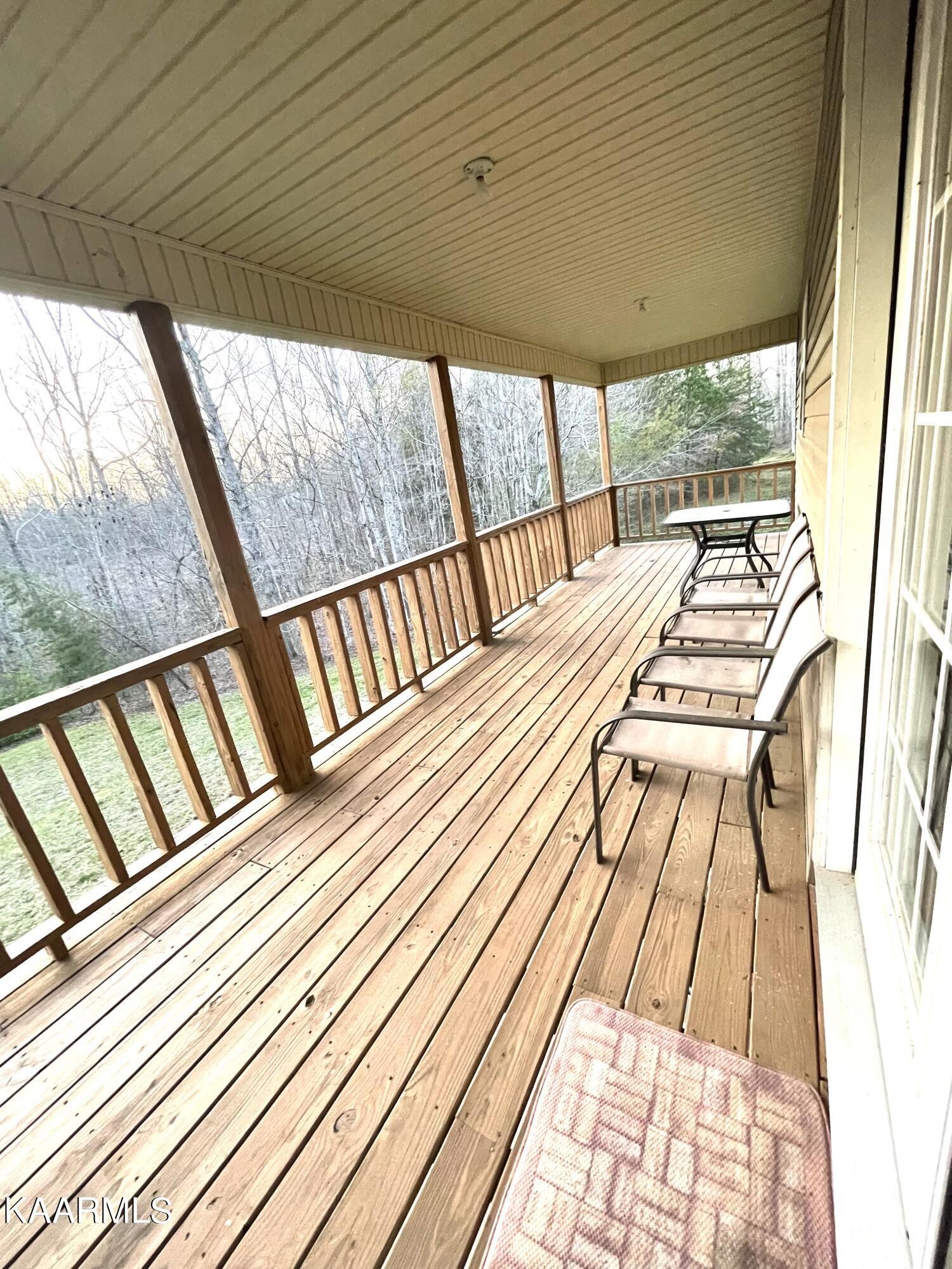 1154 Model Farm Road Jamestown, TN 38556 - Photo 9 of 33 Gallery Image 9