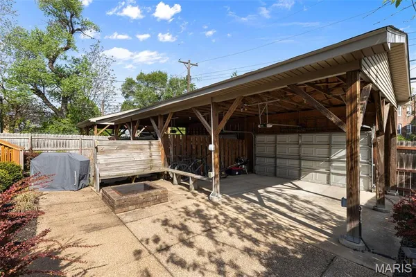 $389,000 | 4623 Shenandoah Avenue, Unit 1B, St. Louis, MO 63110