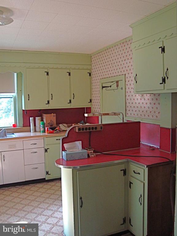 1710 Eden Road Lancaster, PA 17601 - Photo 3 of 22