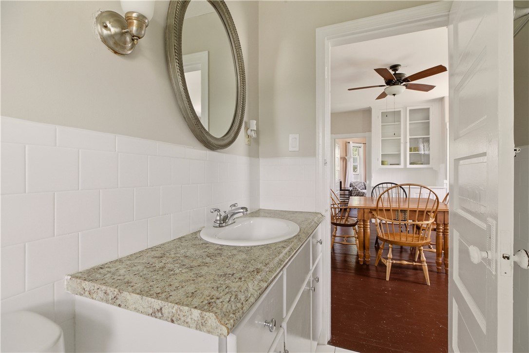 29 Prospect Street, Unit 3 Bristol, RI 02809 - Photo 18 of 20