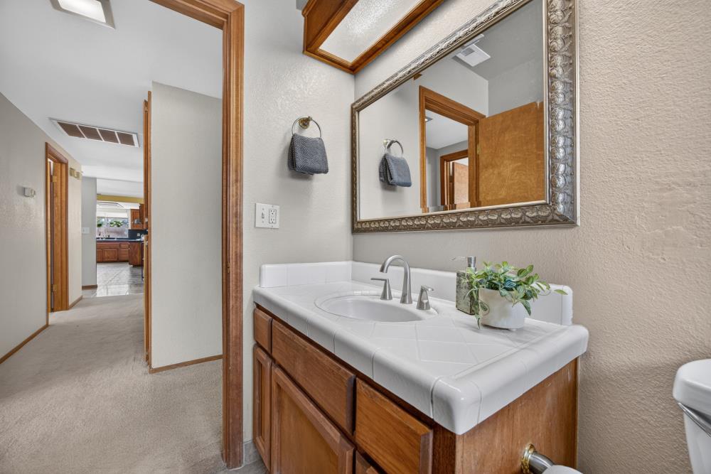 5522 Engle Road Carmichael, CA 95608 - Photo 37 of 54 Gallery Image 37
